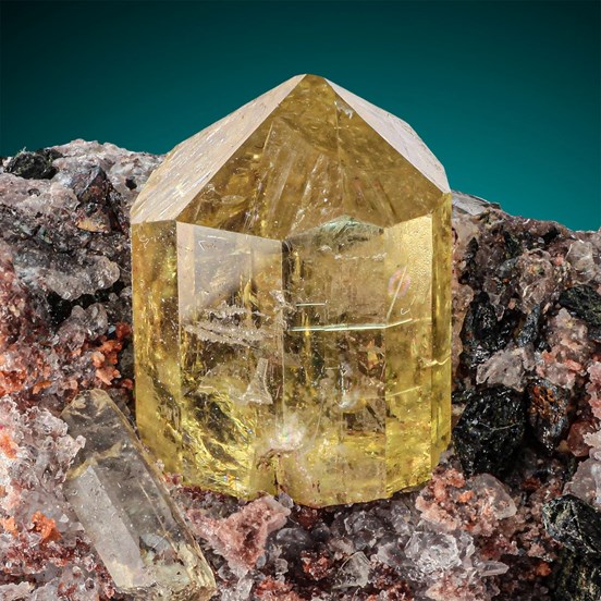 Apatite-Cerro de Mercado | Victoria de Durango | Durango | Mexico